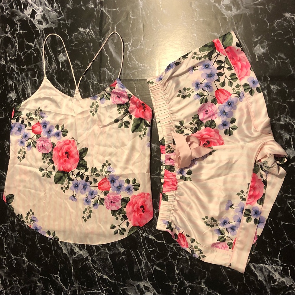 VS Pink Floral Satiny Cami/Shorts Set Summer PJs Spaghetti Straps Y2K Whimsigoth